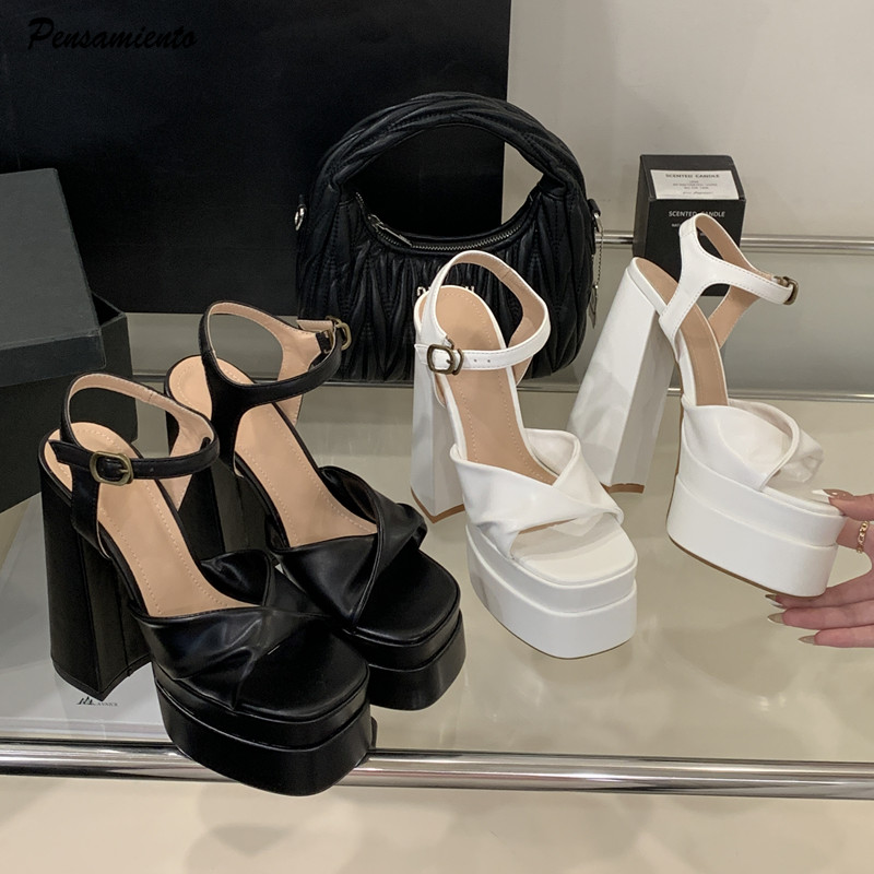 Platform Sneakers Chunky - Sandały damskie gladiatorki na koturnie z