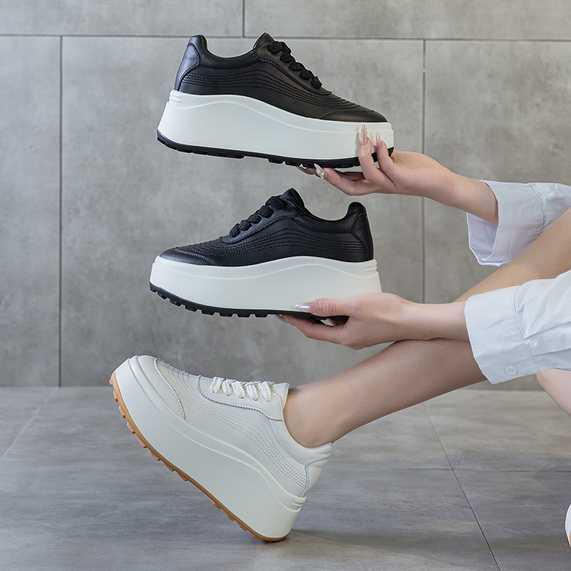 Buty damskie na platformie, z  – Platform Sneakers Chunky recenzja i cena